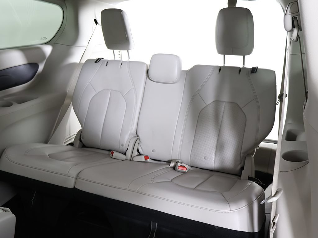 Used 2021 Chrysler Voyager Lxi FWD image 29