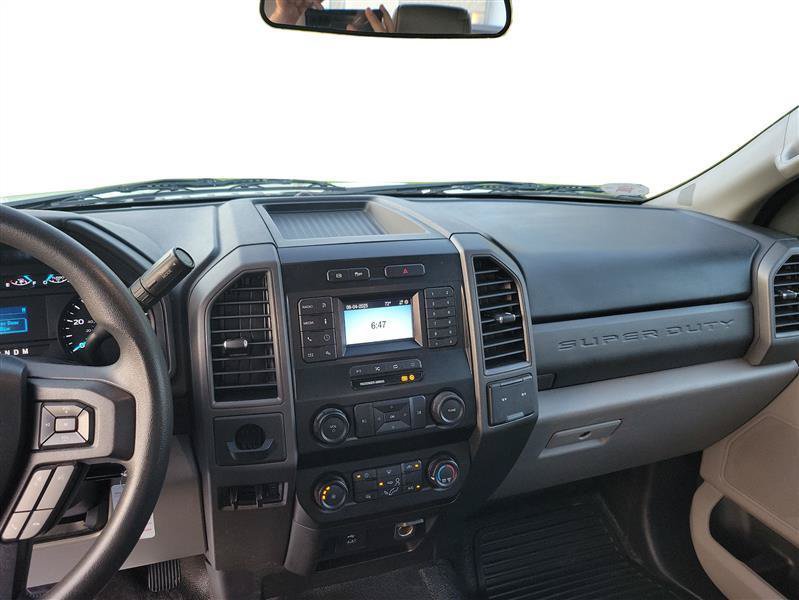 Used 2020 Ford F250 XL w/ Power Equipment Group RWD image 21