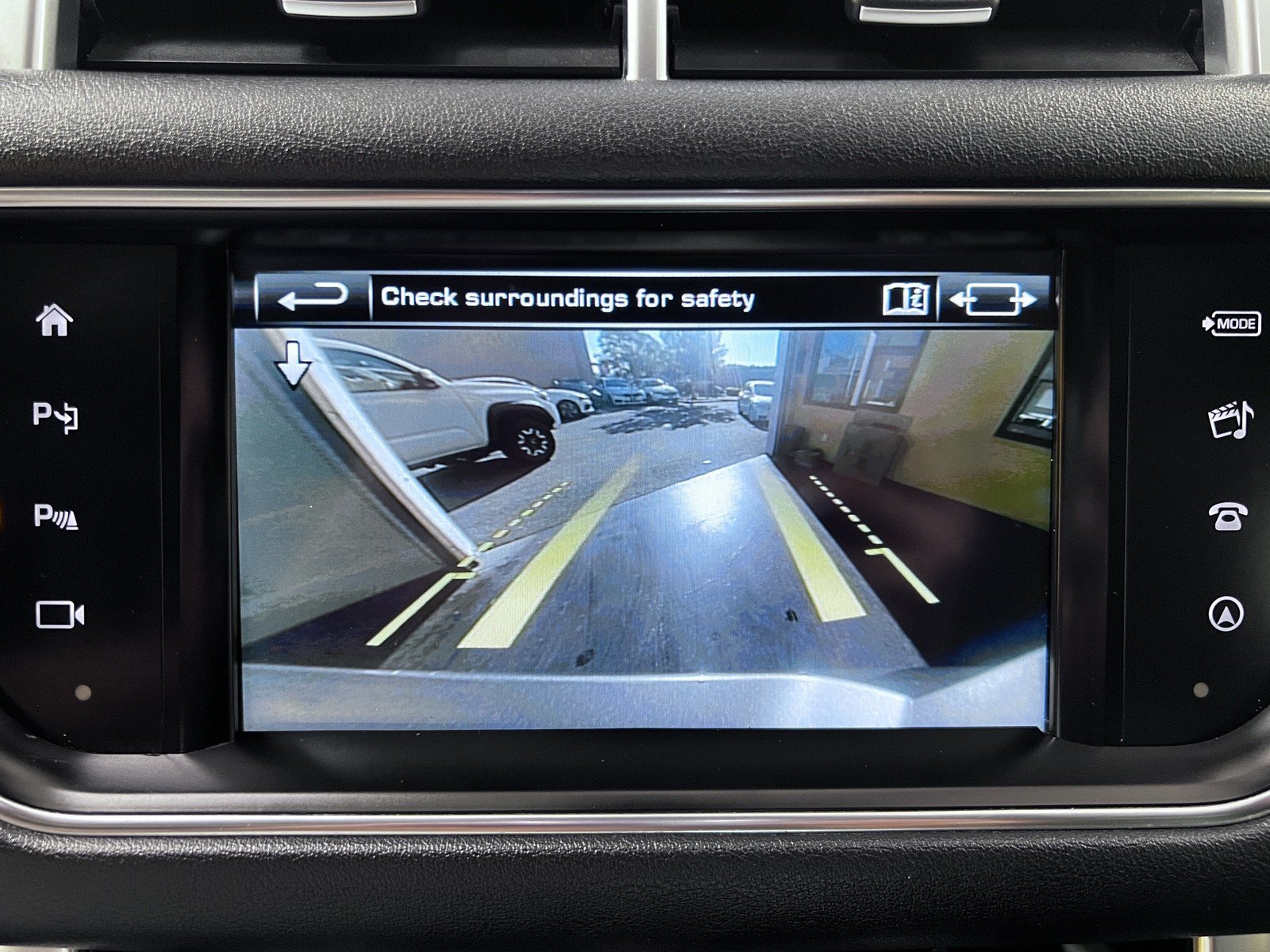 Used 2016 Land Rover Range Rover Sport Supercharged AWD/4WD image 23