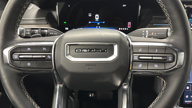 Used 2024 GMC Acadia Denali AWD/4WD image 16