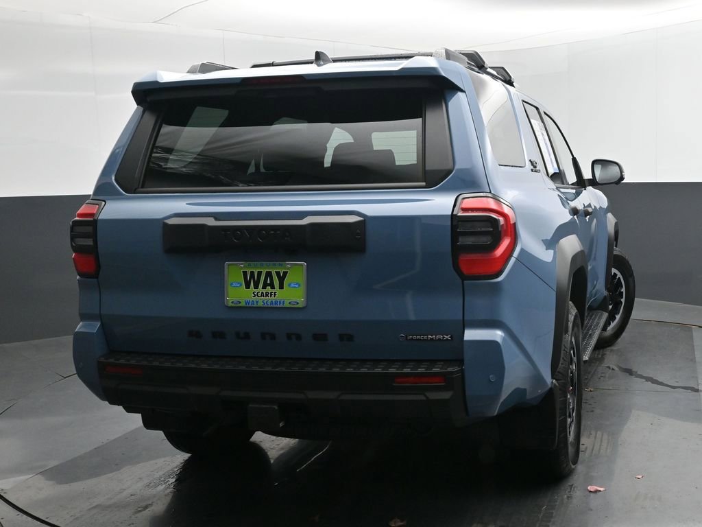 Used 2025 Toyota 4Runner TRD Off-Road Premium image 5