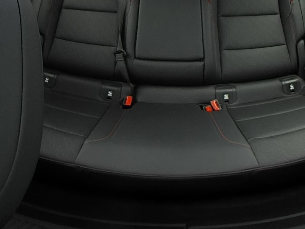 Certified 2025 Chevrolet Equinox RS w/ Safety and Technology Package FWD image 16