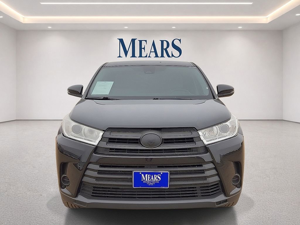 Used 2019 Toyota Highlander LE FWD image 8