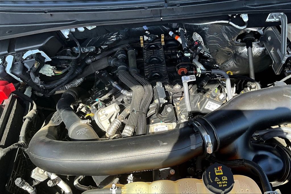 Used 2024 Lincoln Navigator L Reserve AWD/4WD image 34