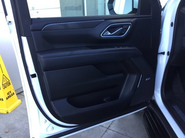 Used 2022 Chevrolet Suburban RST image 21