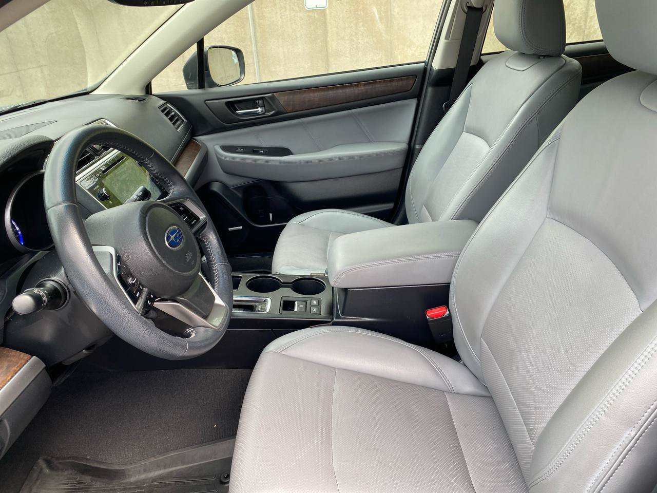 Used 2018 Subaru Outback 2.5i Limited AWD/4WD image 7