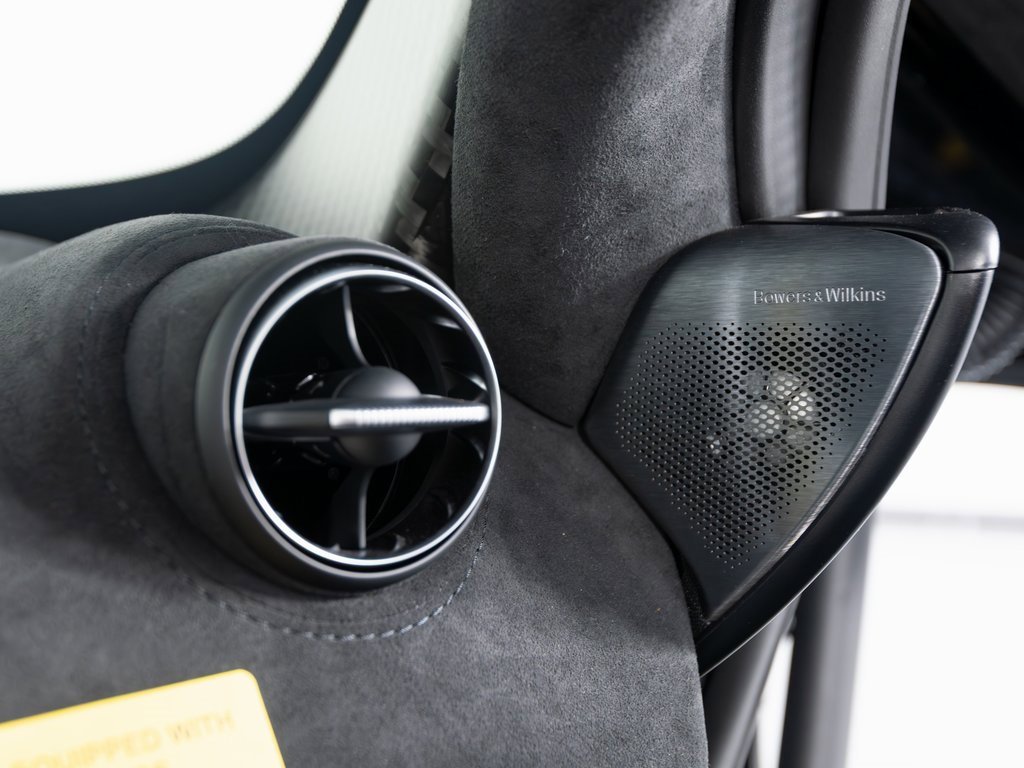 New 2024 McLaren 750S Spider image 29