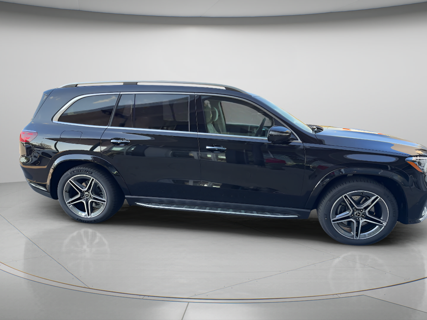 Certified 2026 Mercedes-Benz GLS 450 4MATIC image 6