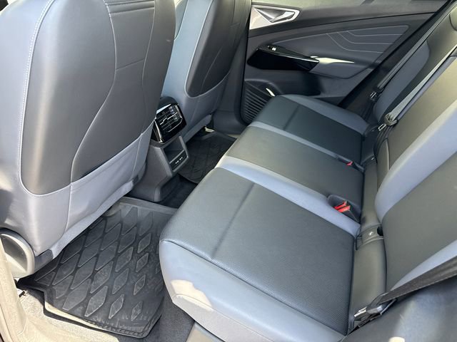 Used 2023 Volkswagen ID.4 Pro S image 39
