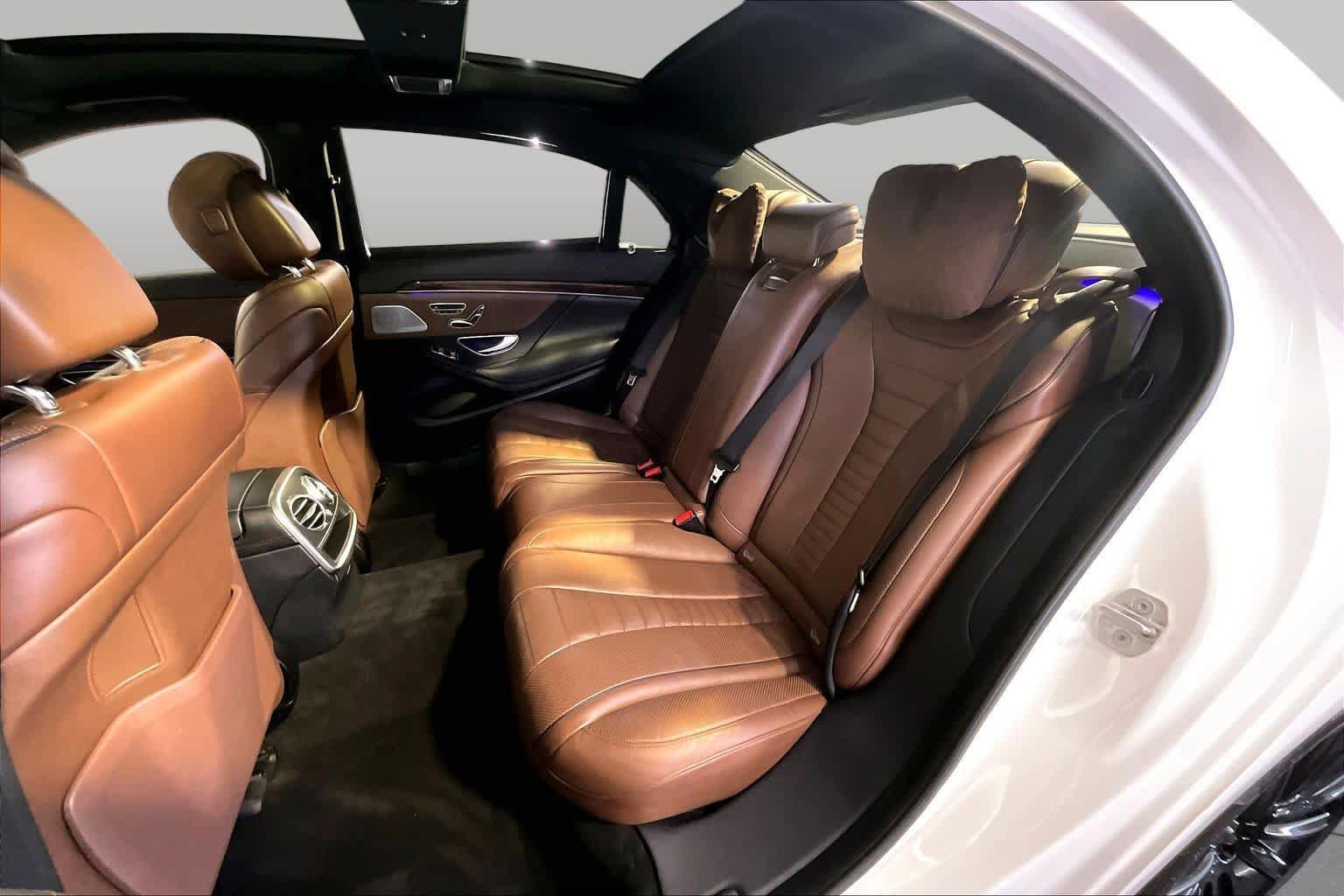 Used 2017 Mercedes-Benz S 550 4MATIC Sedan image 21