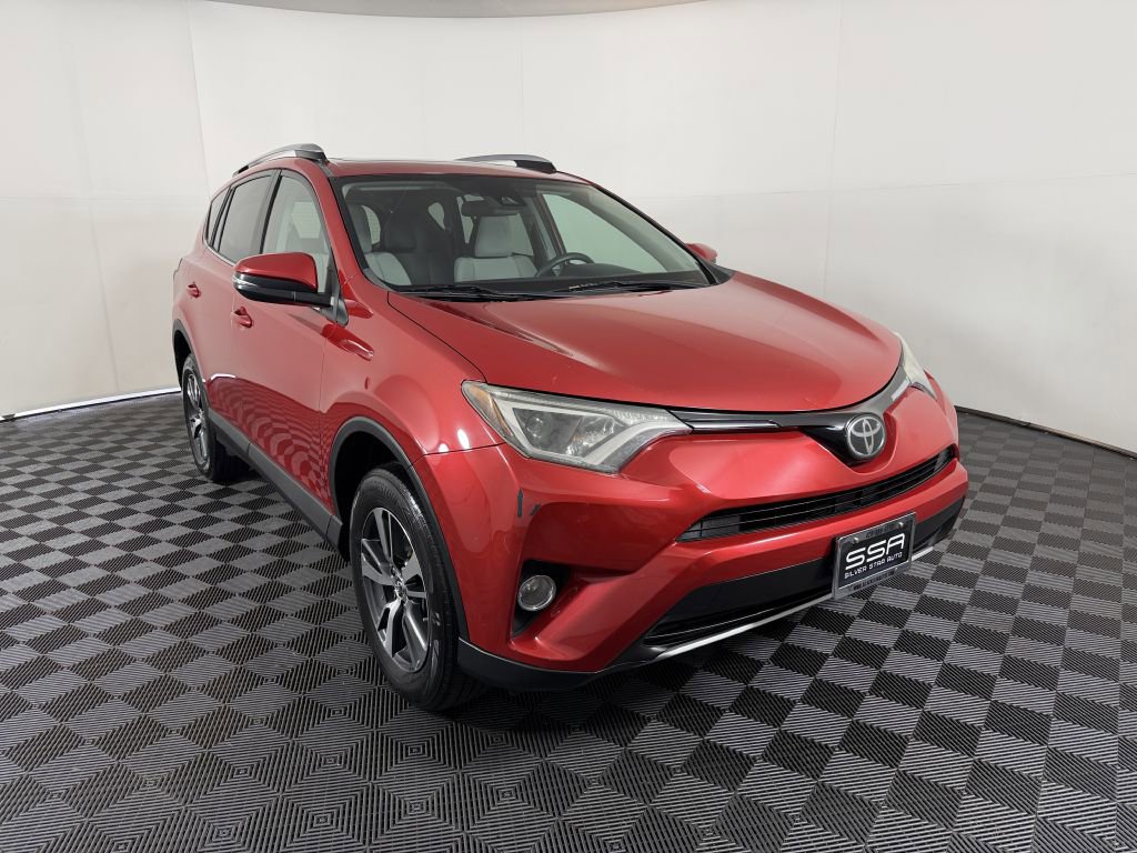 Used 2017 Toyota RAV4 XLE image 3