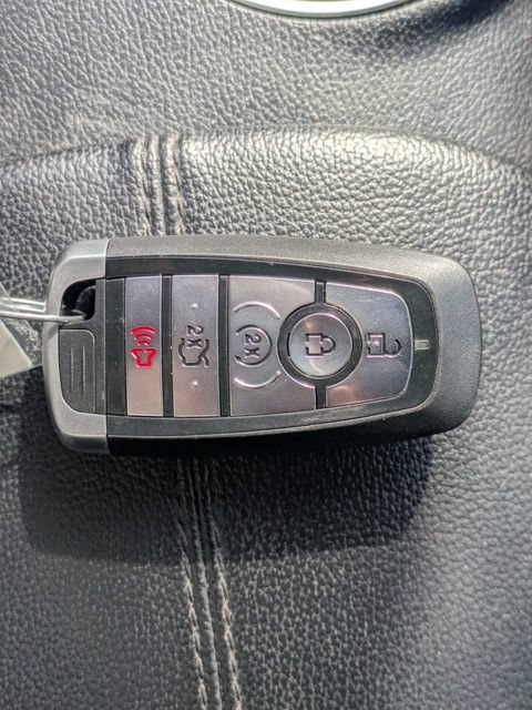 Used 2022 Ford Mustang Premium RWD image 30