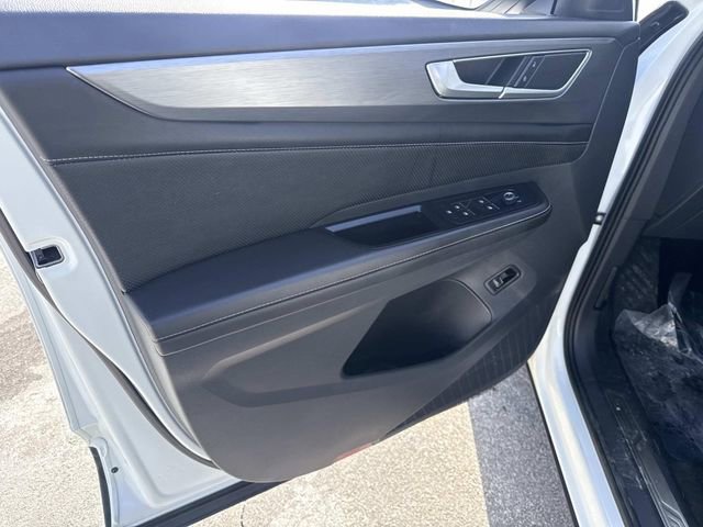 Used 2024 Volkswagen Atlas Cross Sport SE image 21