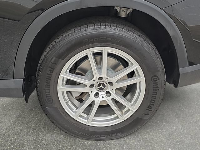 Used 2024 Mercedes-Benz GLC 300 4MATIC image 33
