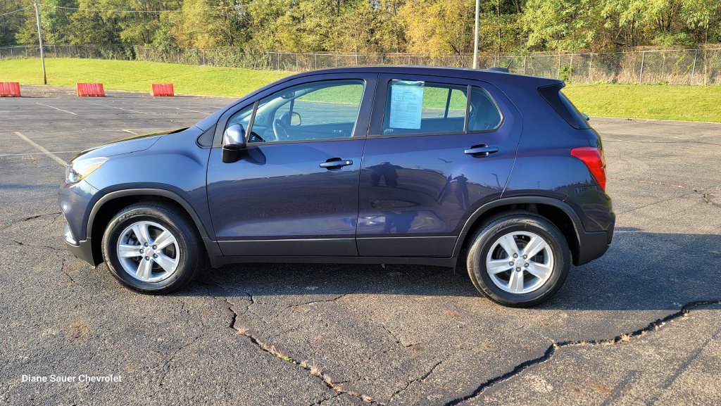 Used 2019 Chevrolet Trax LS FWD image 7