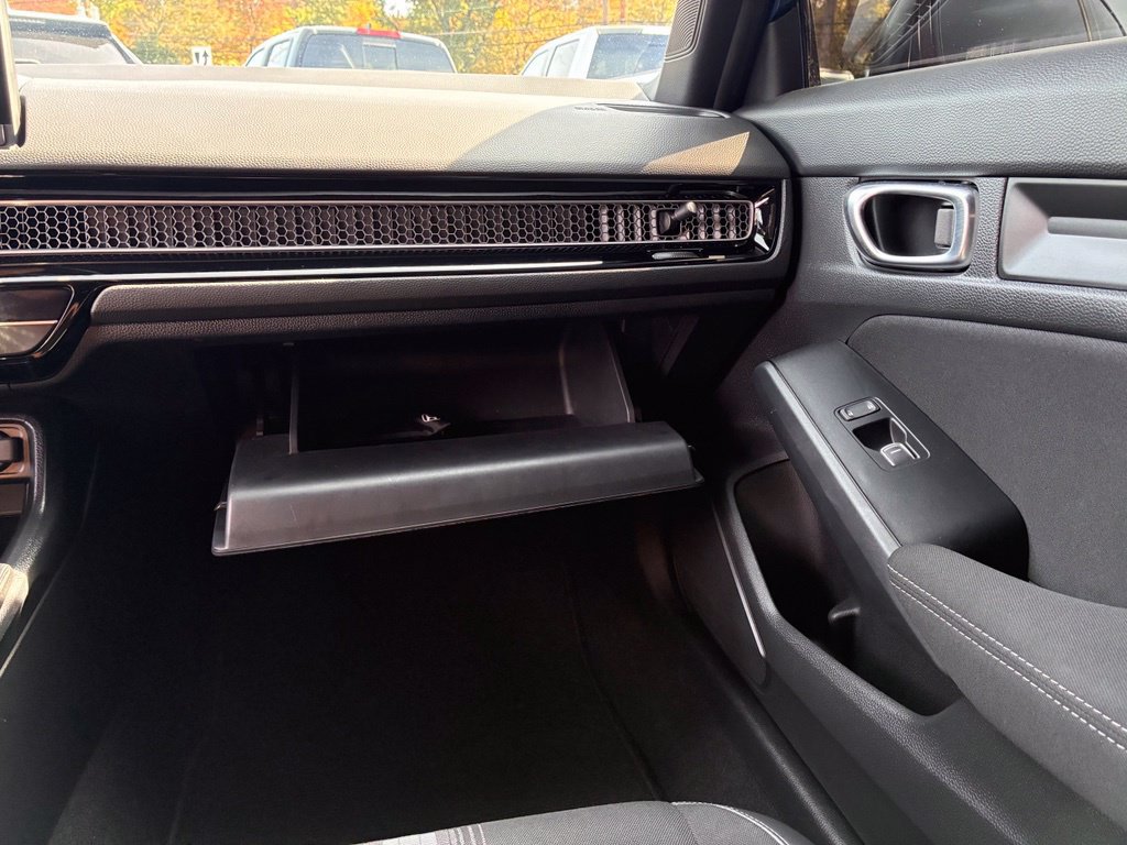 Used 2023 Honda Civic Sport image 36