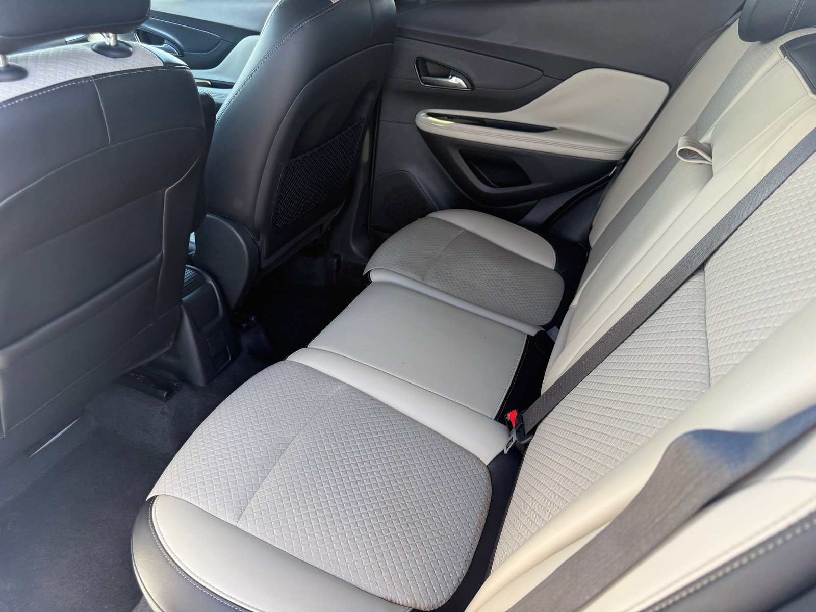 Used 2017 Buick Encore Preferred image 23