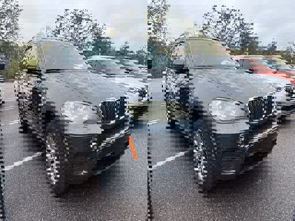 Used 2012 BMW X5 xDrive35i image 4