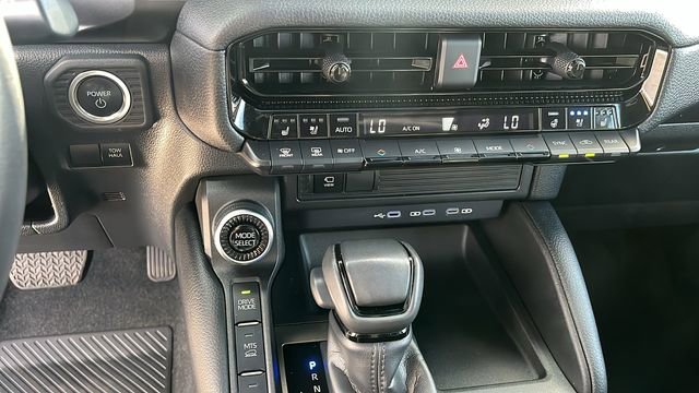 Used 2024 Toyota Land Cruiser image 13