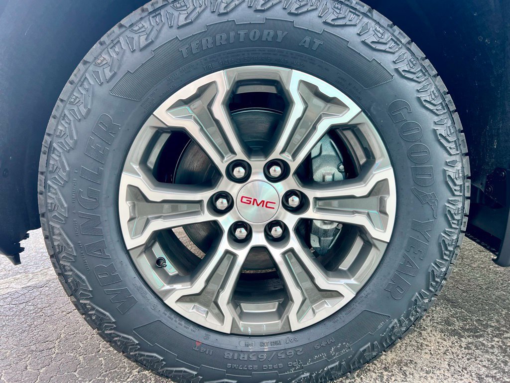 New 2026 GMC Sierra 1500 SLE AWD/4WD image 22