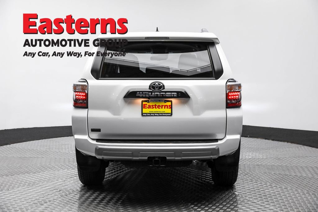 Used 2024 Toyota 4Runner TRD Off-Road image 6