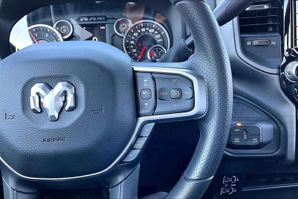 New 2026 RAM 2500 Tradesman AWD/4WD image 7