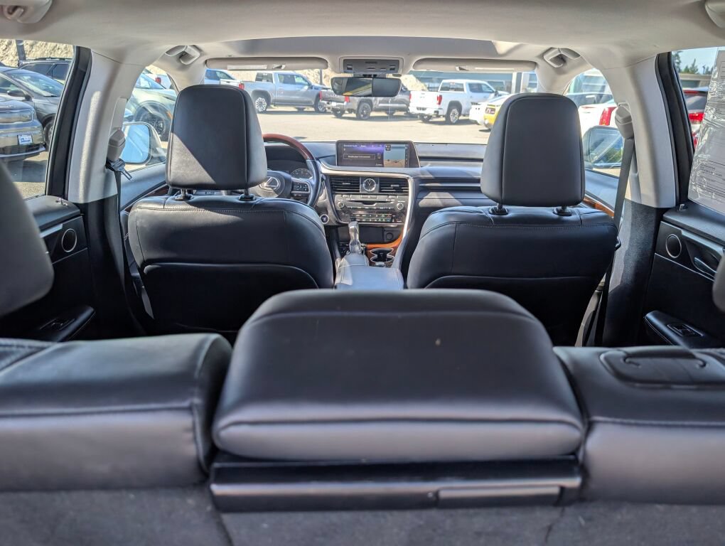Used 2017 Lexus RX 450h AWD w/ Cold Weather Package image 30