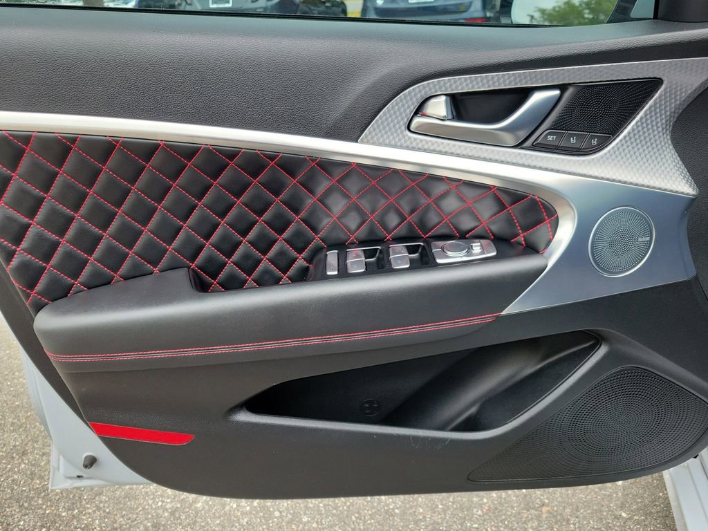 Used 2022 Genesis G70 3.3T RWD image 20