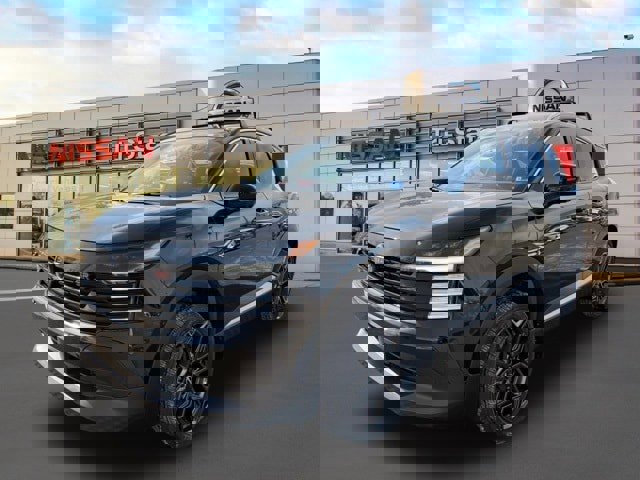 New 2026 Nissan Kicks SR w/ Cold Weather Package image 2