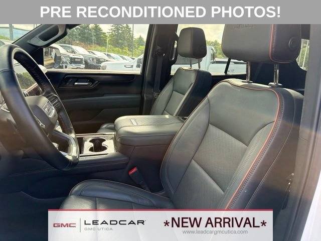 Used 2025 GMC Yukon AT4 AWD/4WD image 26