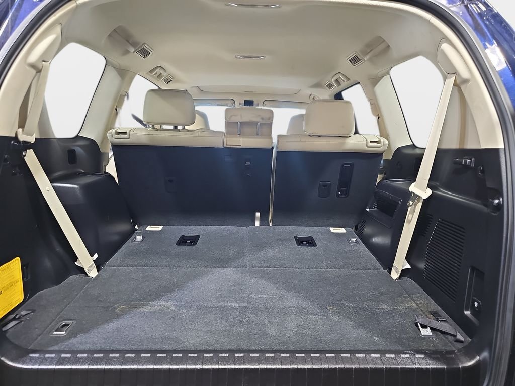 Used 2023 Lexus GX 460 Premium w/ Premium Package AWD/4WD image 14