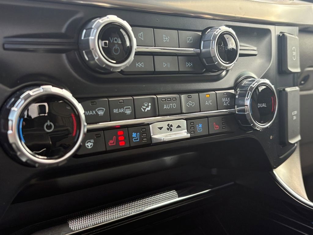 Used 2024 Ford F150 Platinum w/ Equipment Group 703A Plus image 29