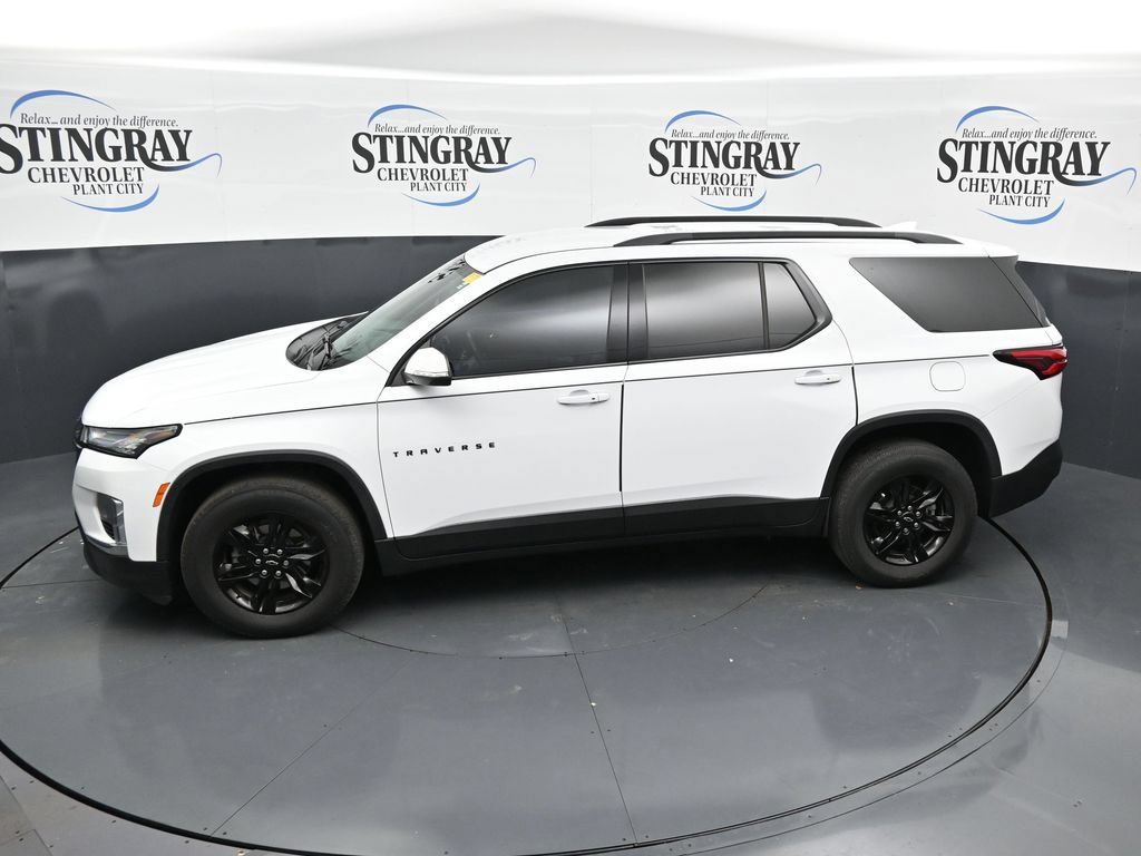 Used 2023 Chevrolet Traverse LT FWD image 21