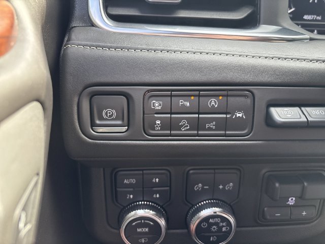 Certified 2023 GMC Yukon Denali Ultimate AWD/4WD image 36