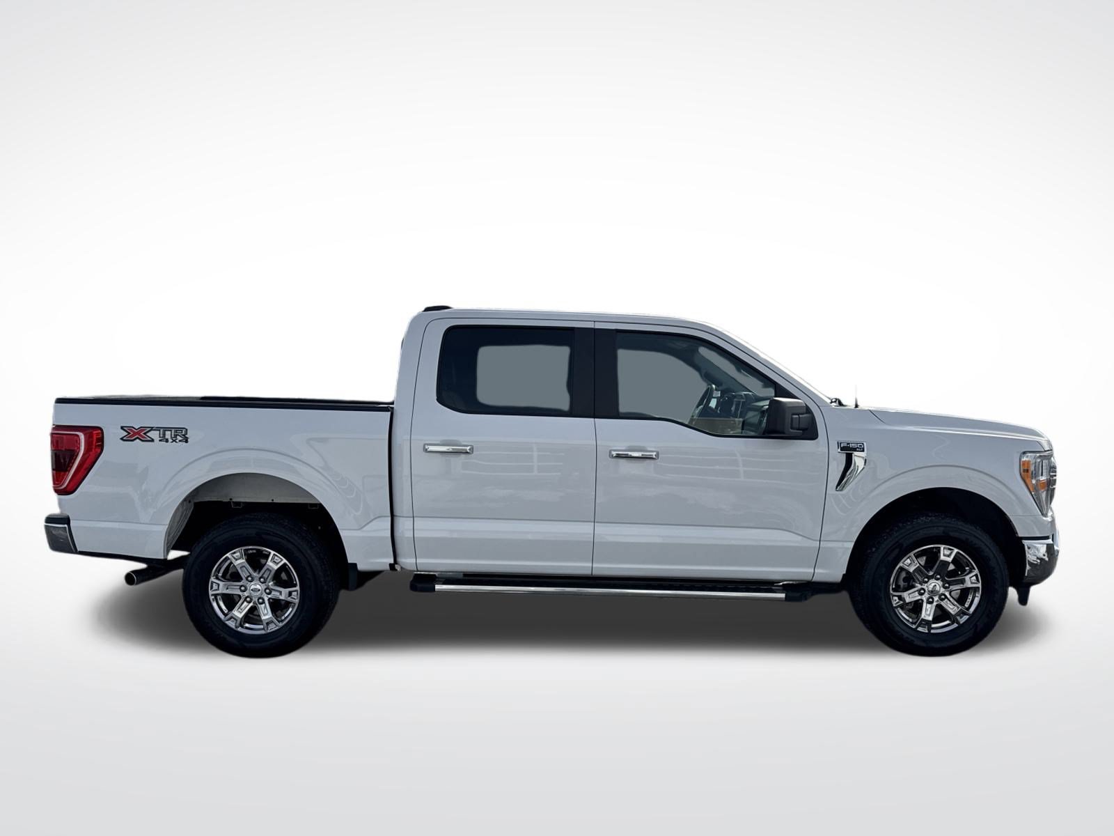 Used 2023 Ford F150 XLT w/ XTR Package AWD/4WD image 8