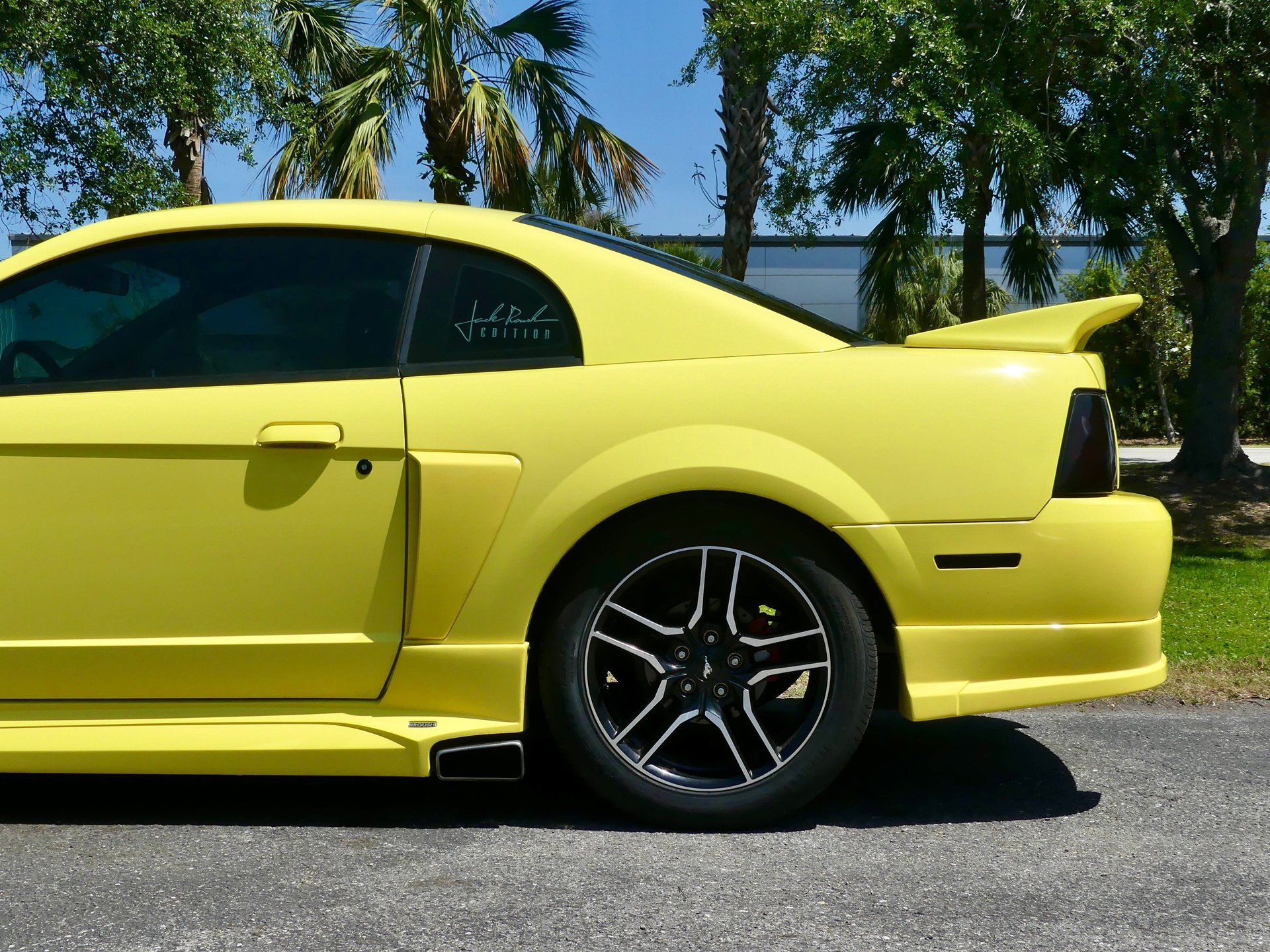 Used 2001 Ford Mustang GT RWD image 38