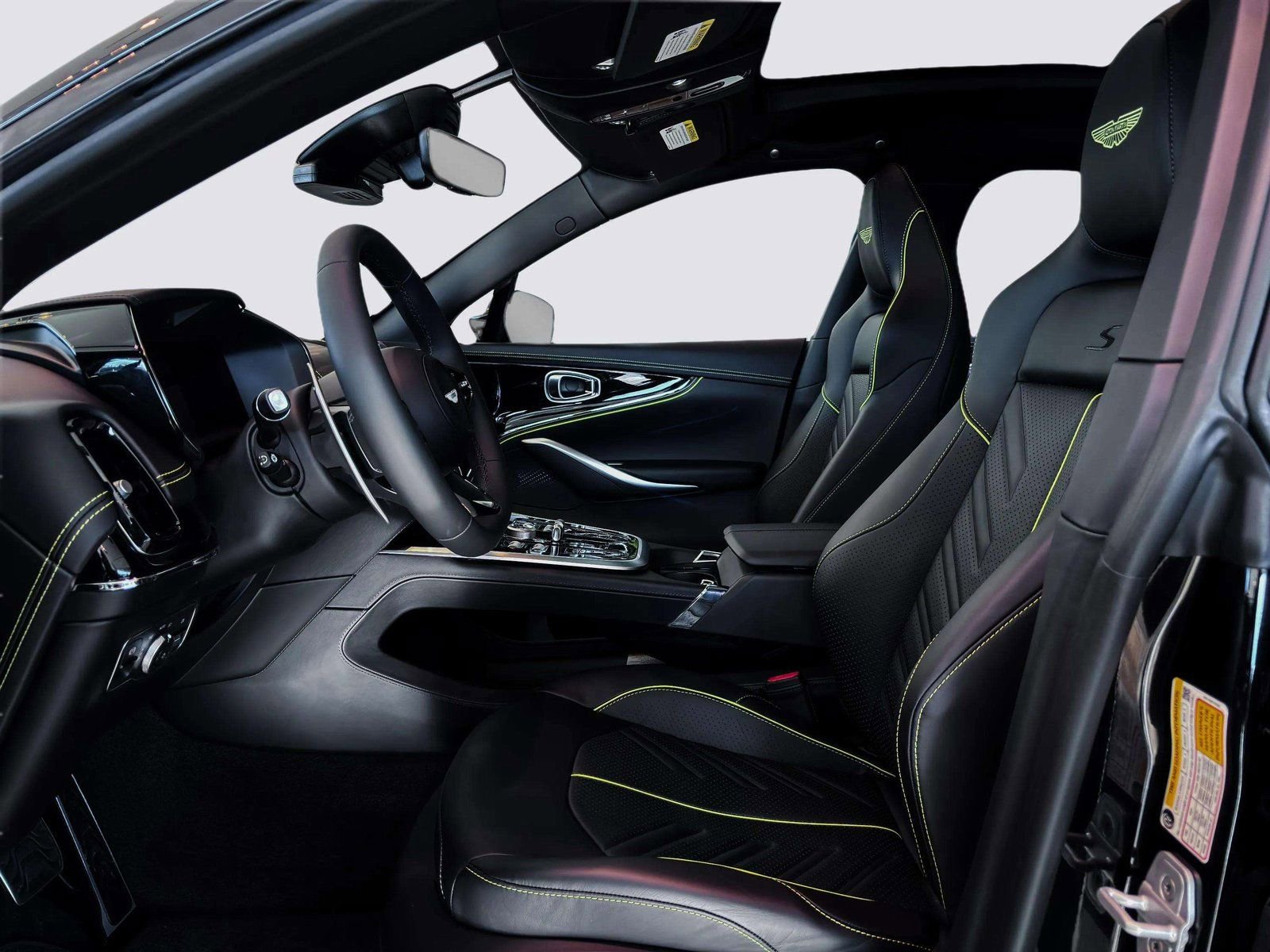 New 2026 Aston Martin DBX S image 12