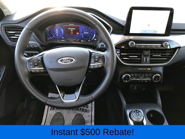 Used 2022 Ford Escape Titanium image 7