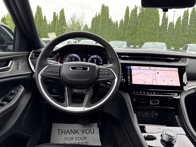 New 2026 Jeep Grand Cherokee L Limited AWD/4WD image 12