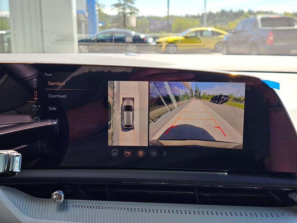 New 2026 Cadillac Optiq Sport 1 AWD/4WD image 30