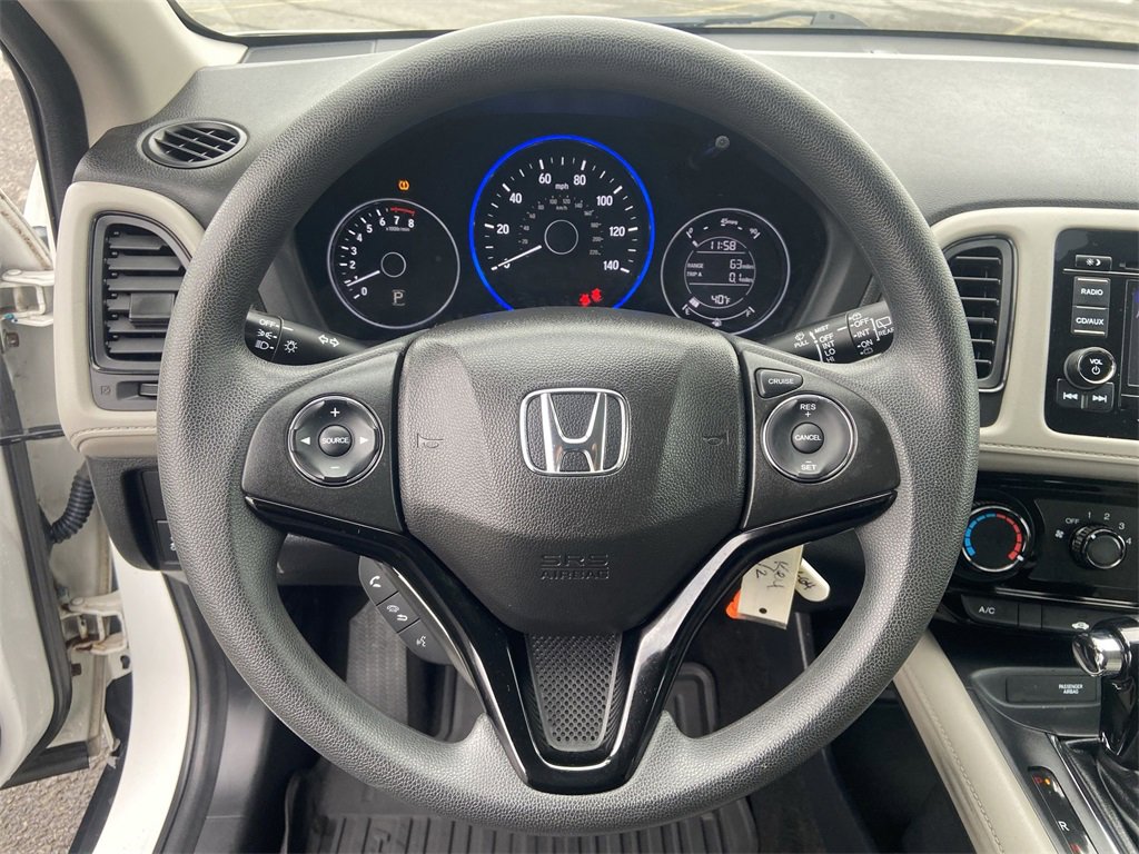 Used 2018 Honda HR-V LX image 11