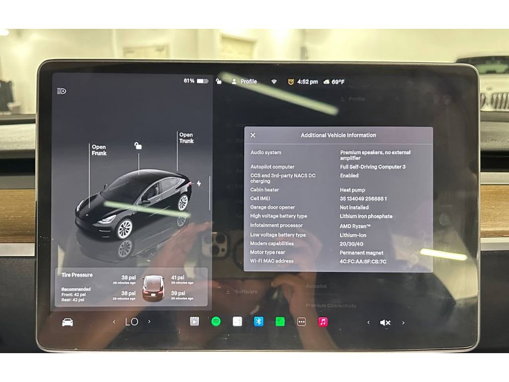 Used 2023 Tesla Model 3 Standard Range RWD image 26