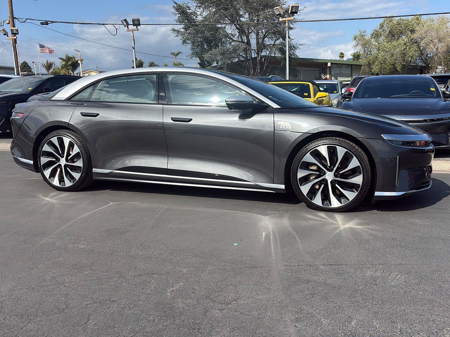 Used 2022 Lucid Air Grand Touring AWD/4WD image 2