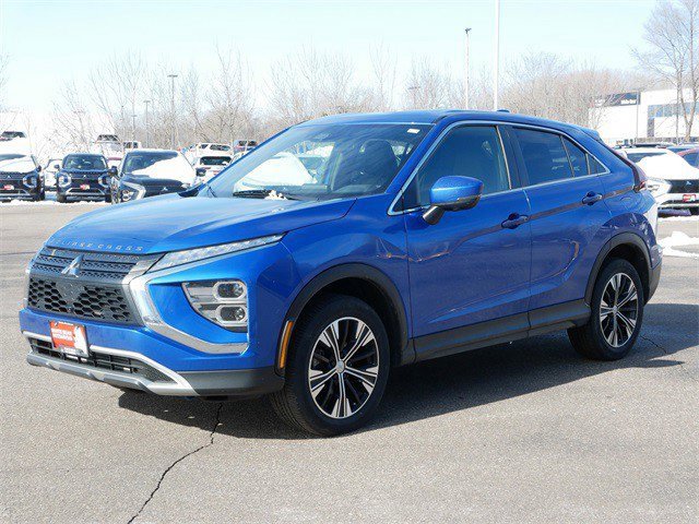Used 2022 Mitsubishi Eclipse Cross SEL image 3