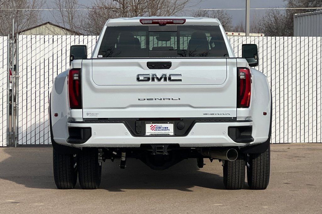 New 2026 GMC Sierra 3500 Denali Ultimate image 5