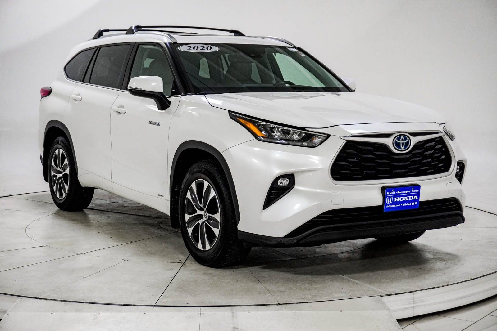 Used 2020 Toyota Highlander XLE image 15