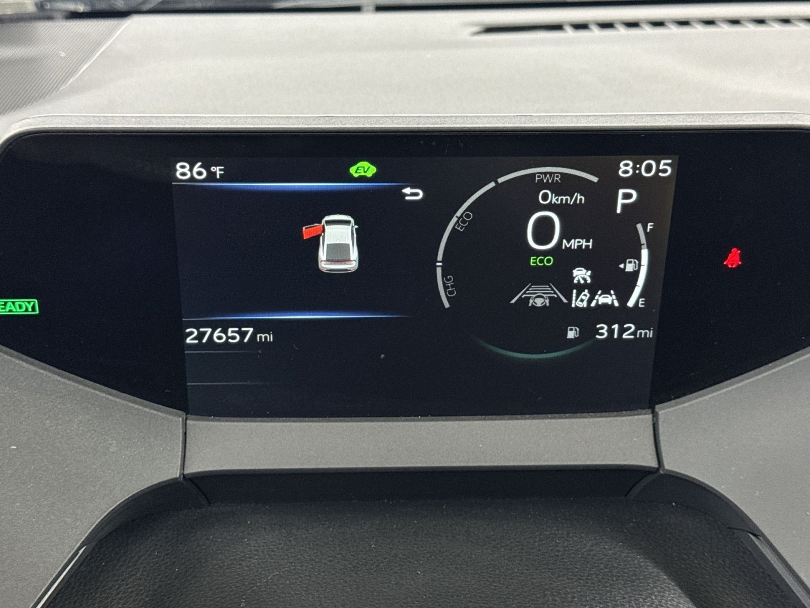 Used 2025 Toyota Prius LE FWD image 29