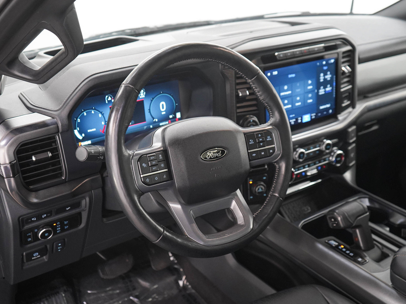 Used 2024 Ford F150 Lariat w/ Equipment Group 502A High AWD/4WD image 18