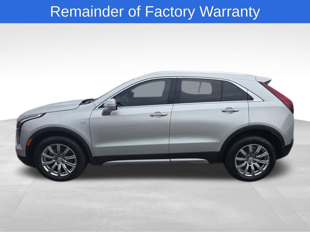 Used 2022 Cadillac XT4 Premium Luxury w/ Driver Awareness Package FWD image 2
