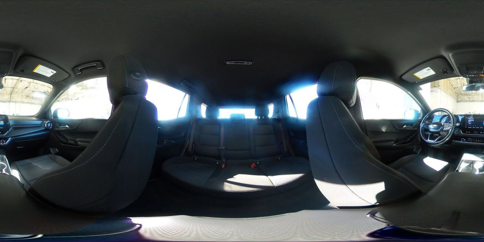 Used 2025 Chevrolet Equinox LT image 41